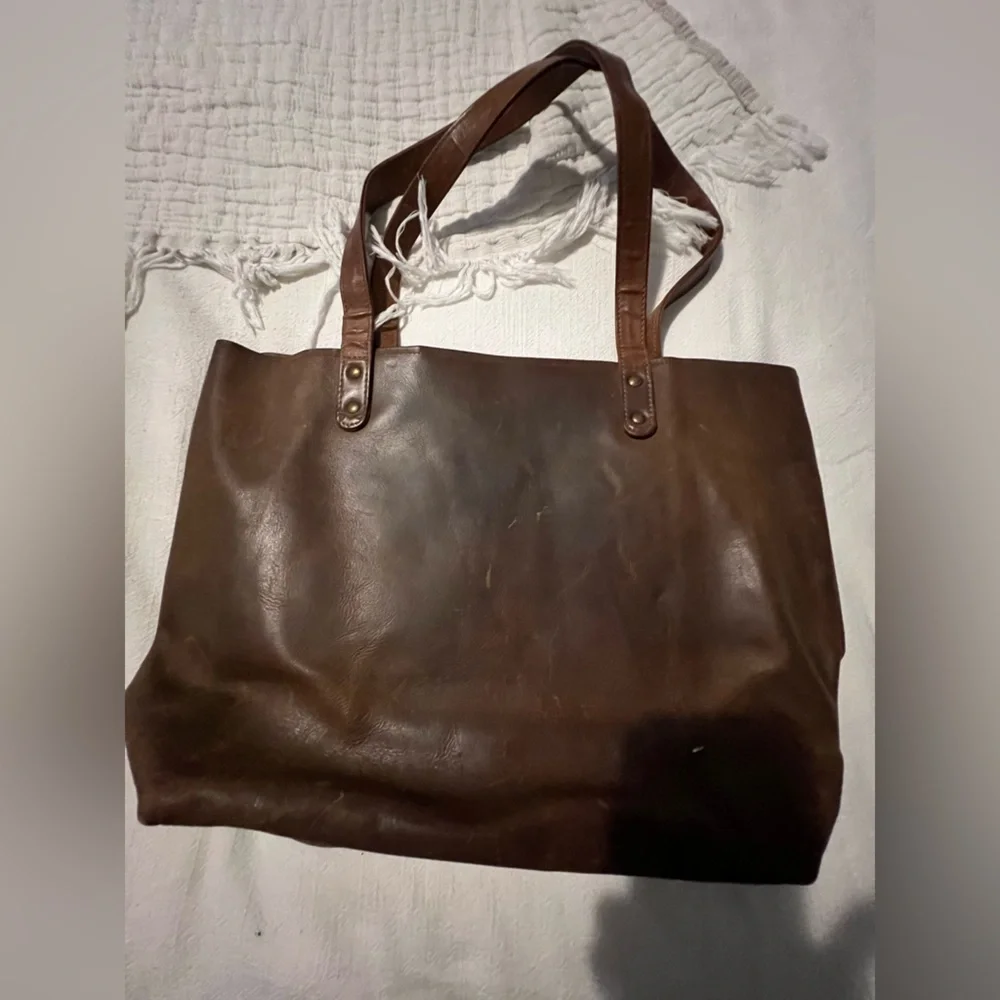 Elizo Brown Leather Men's Bag EUC 2309